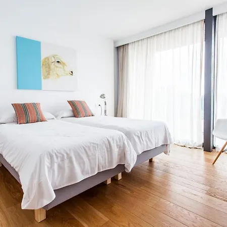 فيلة Puerto Deluxe 2